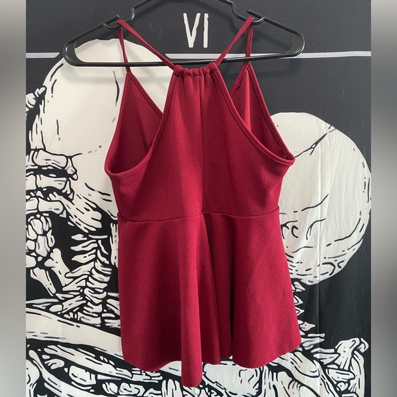 Ruffled high low tank top - Picture 6 of 8